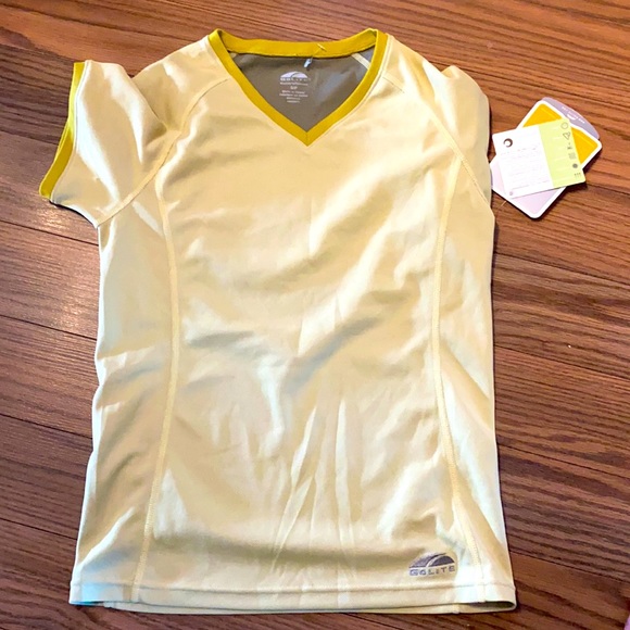 Tops - GoLite Womans Active Clothing